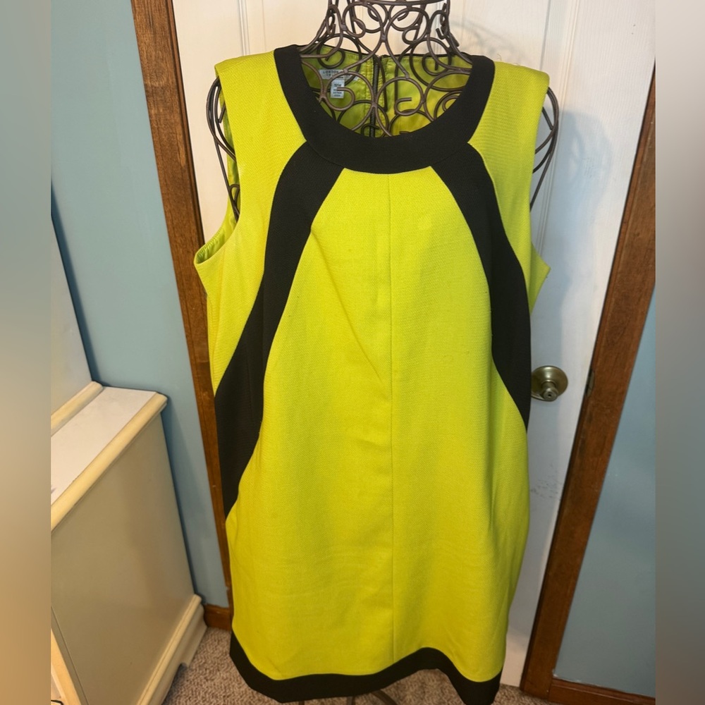 London Style Collection Chartreuse Sheath Dress with Black Trim 18W